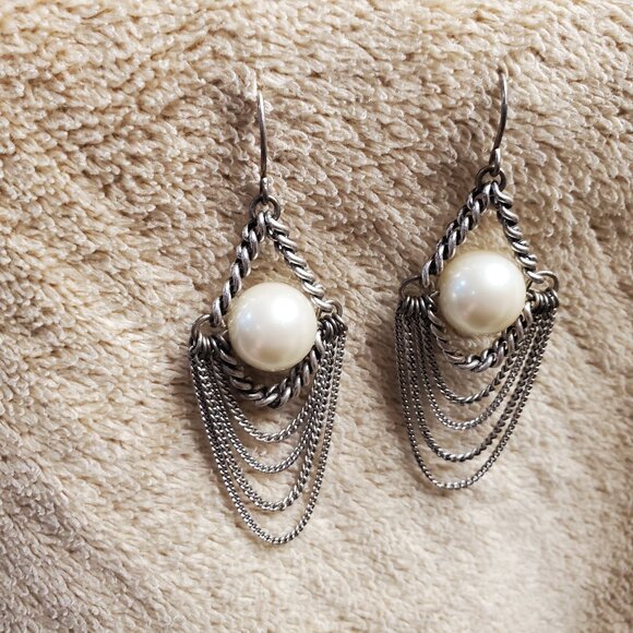 Nordstrom Jewelry - Pearl & Silver Chain Drop Earrings